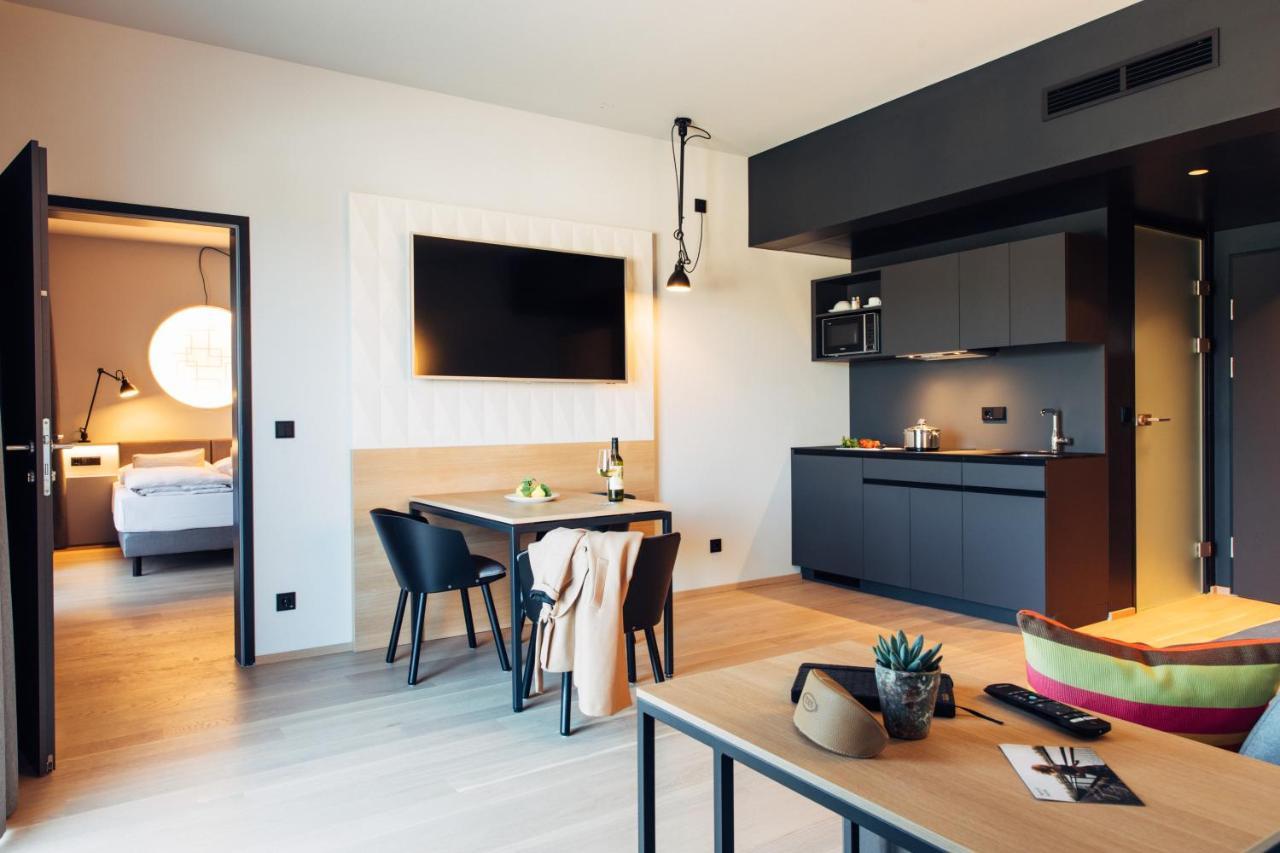 Harry'S Home Telfs Hotel & Apartments Bagian luar foto