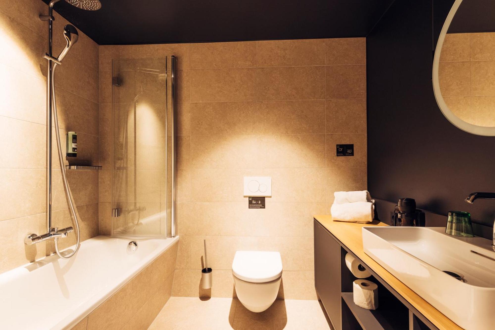 Harry'S Home Telfs Hotel & Apartments Bagian luar foto
