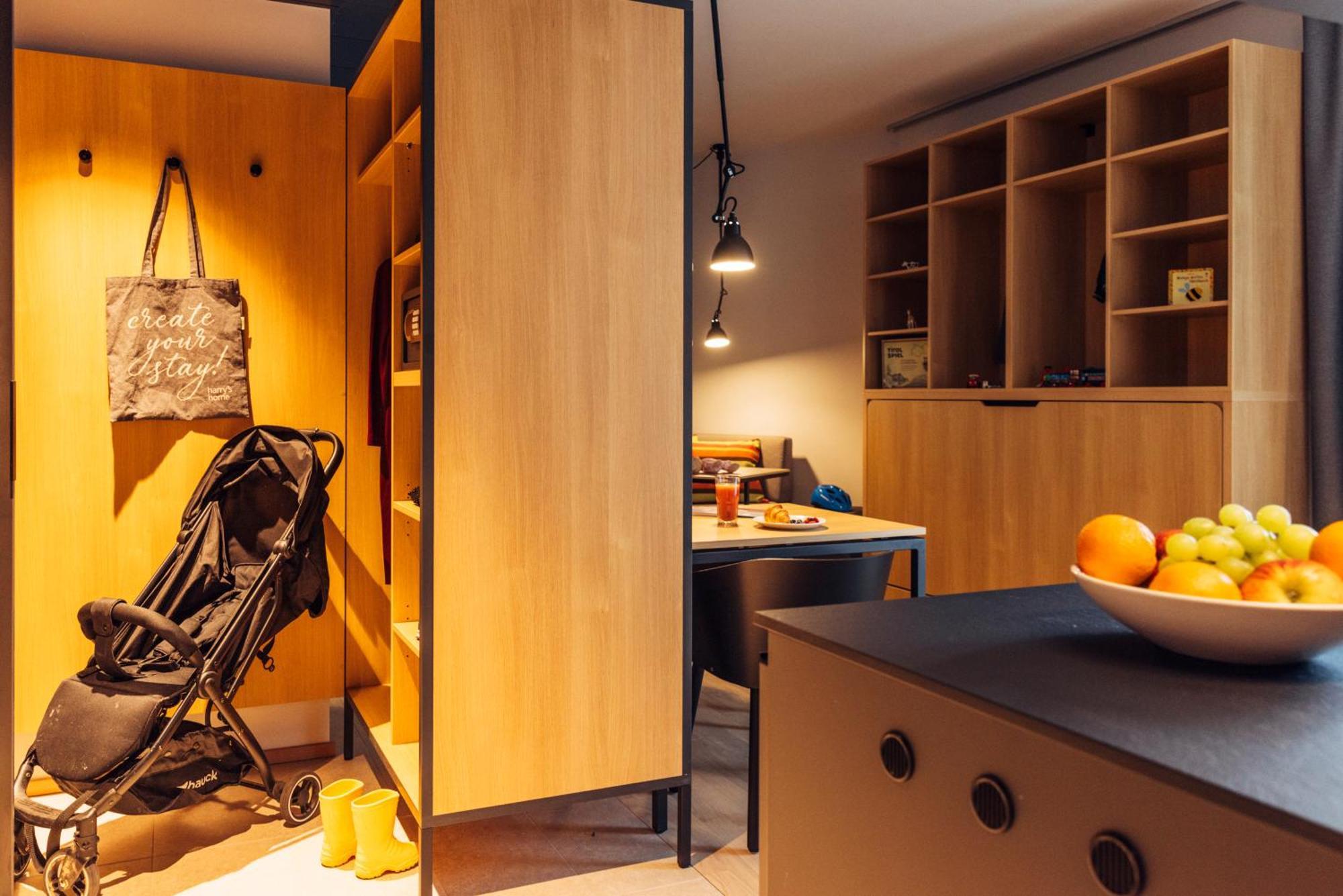 Harry'S Home Telfs Hotel & Apartments Bagian luar foto